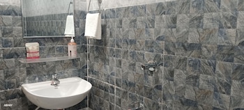 hotel black grapes inn