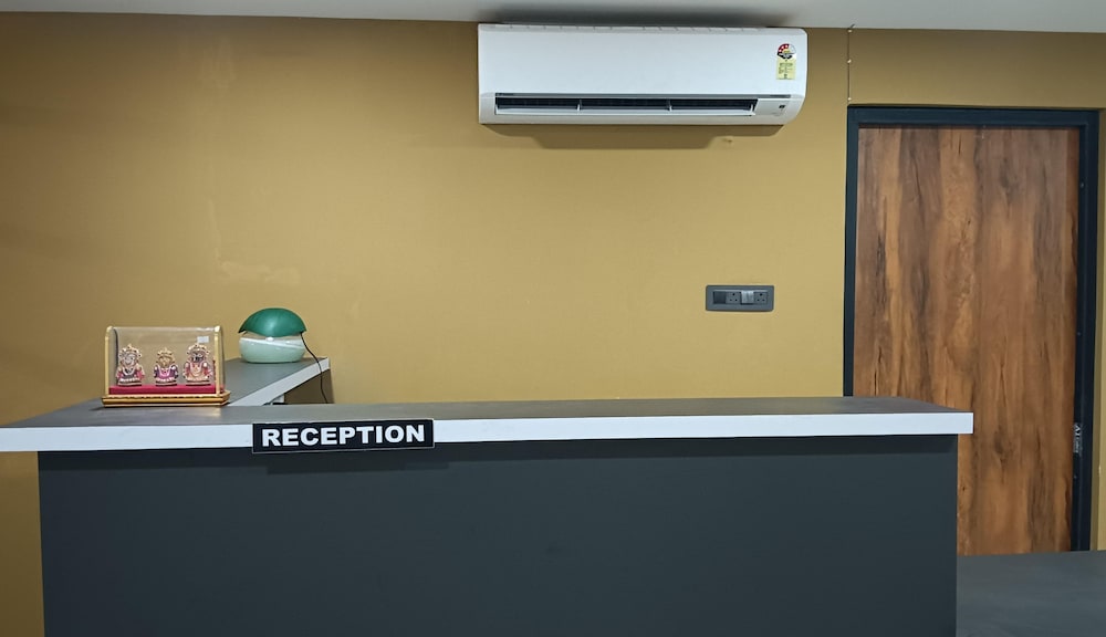 hotel black grapes inn