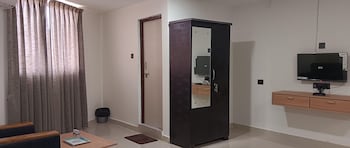 hotel black grapes inn