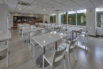 city express queretaro jurica