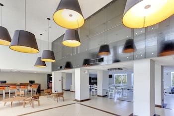 city express queretaro jurica