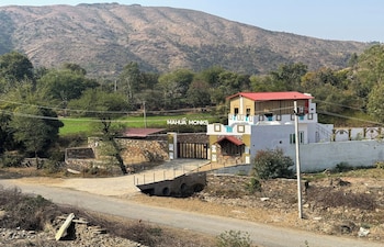 mahua monks villa resort udaipur