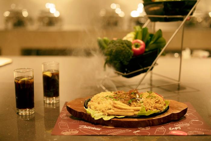 astra resort and caffe