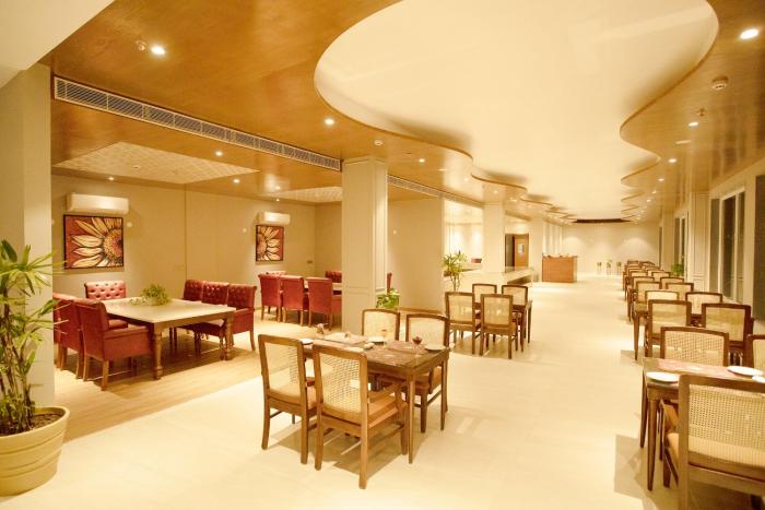 astra resort and caffe