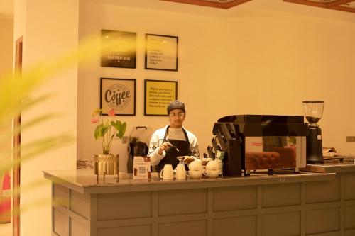 astra resort and caffe