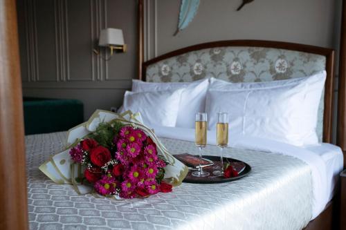 astra resort and caffe