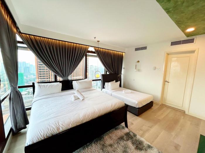berjaya times square by manhattan group
