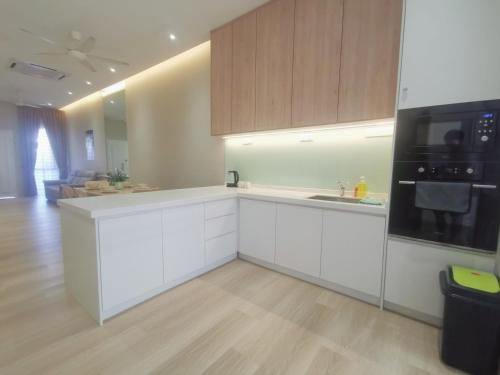 Setia Alam 58 By Manhattan Group,,3 star