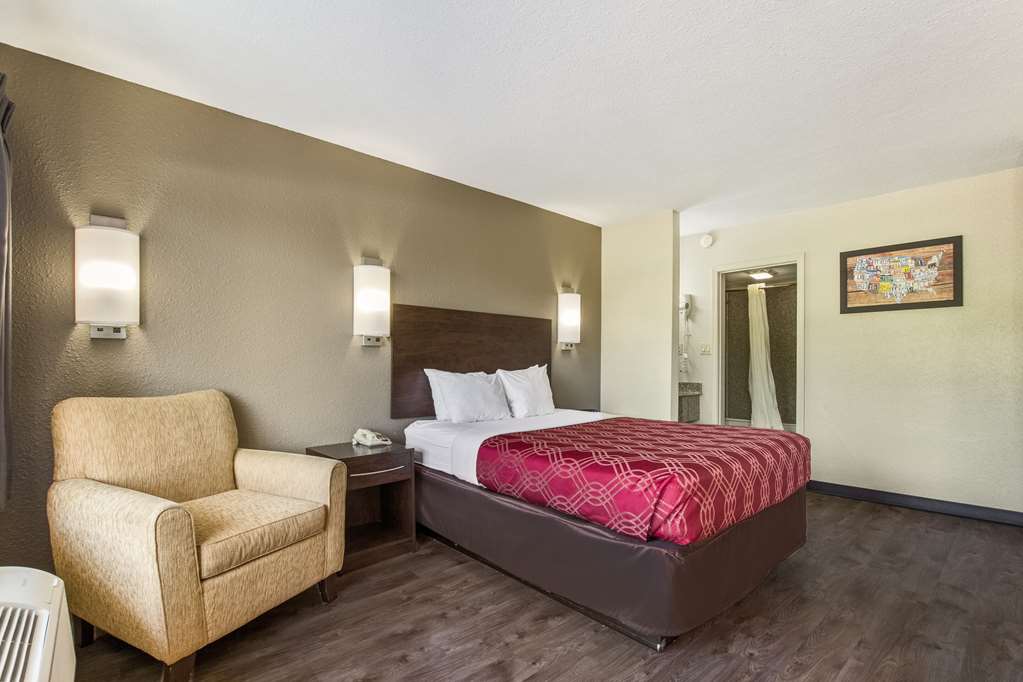 econo lodge fort knox