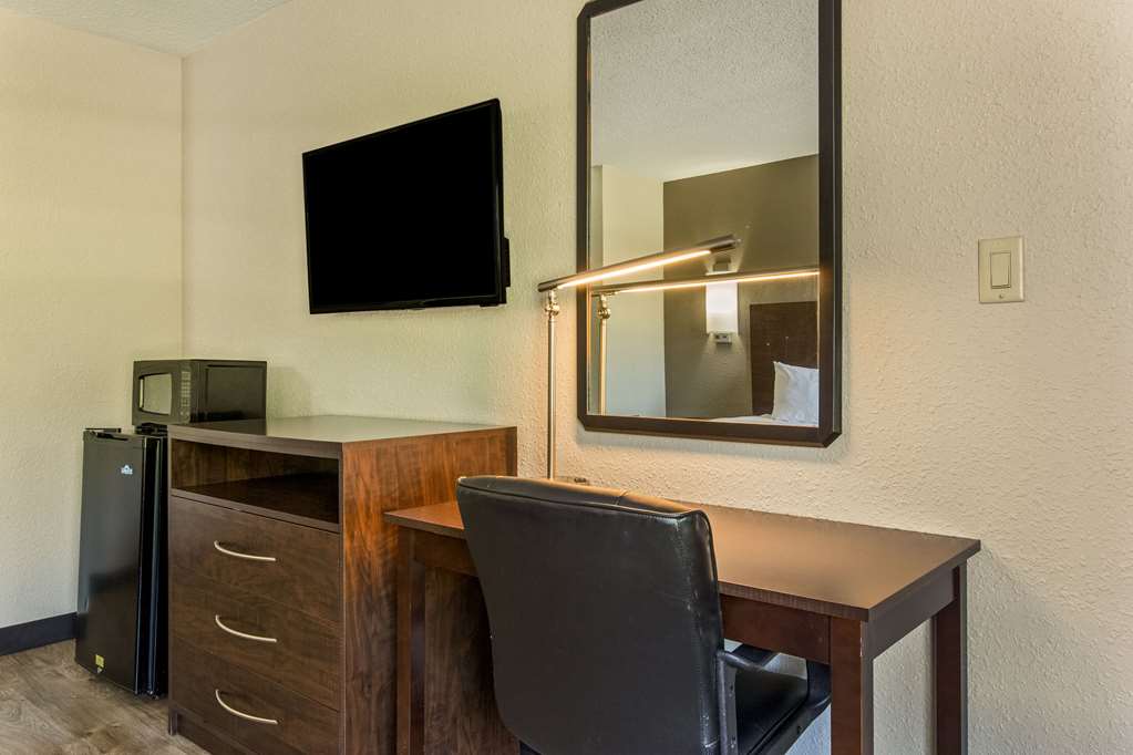 econo lodge fort knox