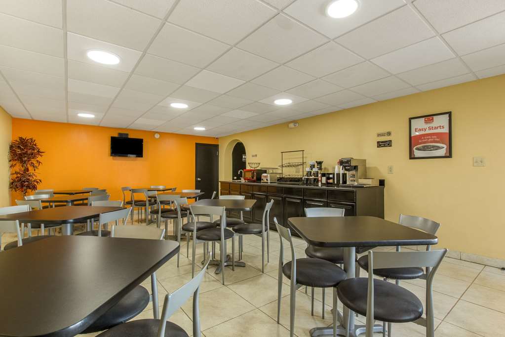econo lodge fort knox