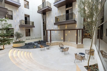 liora hotel