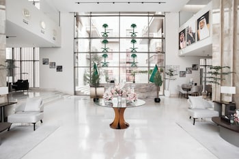 liora hotel
