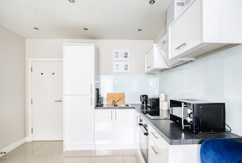 Spacious 1 Bedroom Near Hospital,,3 star