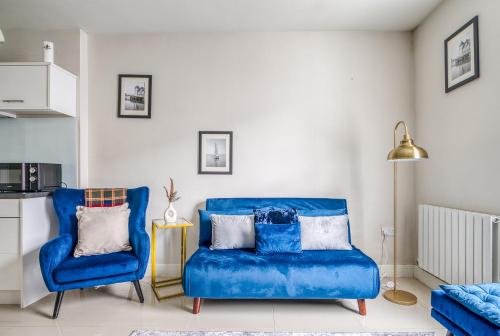 spacious 1 bedroom near hospital