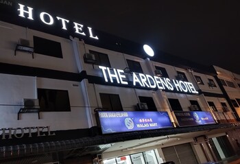 the ardens hotel taman johor jaya