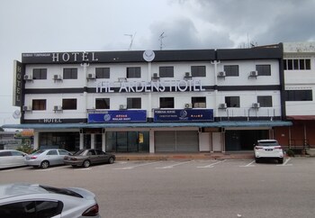 the ardens hotel taman johor jaya