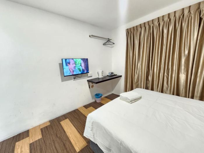 the ardens hotel taman johor jaya