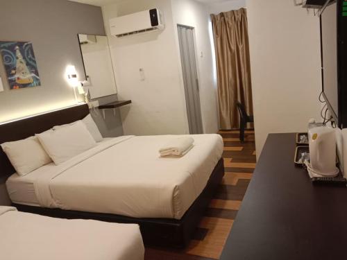 the ardens hotel taman johor jaya