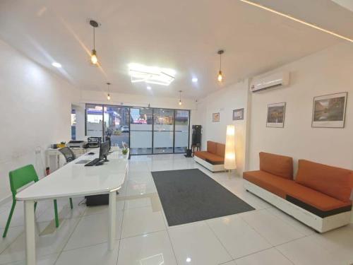 the ardens hotel taman johor jaya