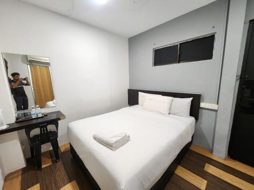 the ardens hotel taman johor jaya