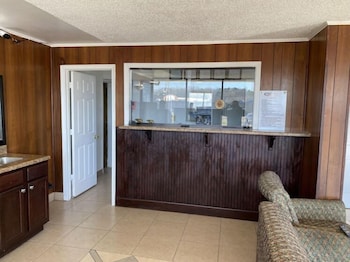 Economy Hotel Montgomery,1288 W South Blvd,2 star