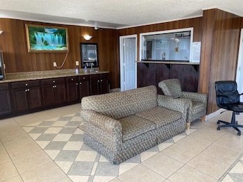 Economy Hotel Montgomery,1288 W South Blvd,2 star