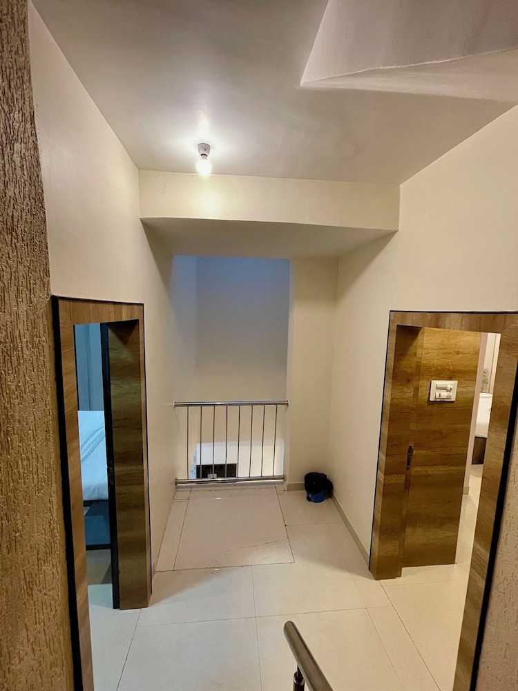 greystone 4bhk pvt pool by stellar stays