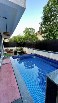 greystone 4bhk pvt pool by stellar stays