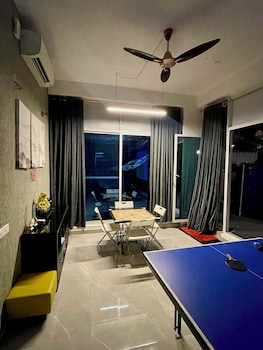 greystone 4bhk pvt pool by stellar stays