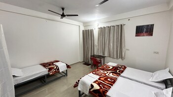 Happy Homestay,,3 star