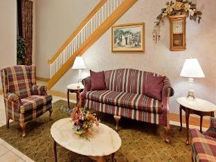 holiday inn express marshfield by ihg