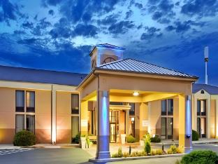 holiday inn express marshfield by ihg