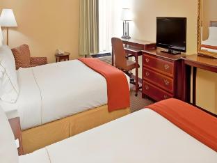 holiday inn express marshfield by ihg