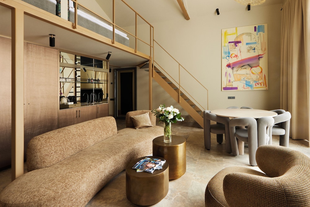eze beach residence