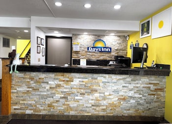 Days Inn By Wyndham Mason City,Mason City>>Mason,2 star
