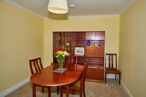 Little Bay View,,4 star