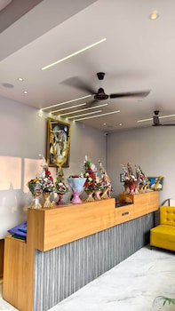 Hotel Shridhar,,2 star