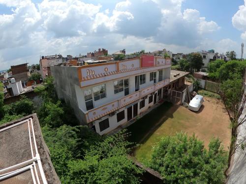 Karma Hostel,,5 star