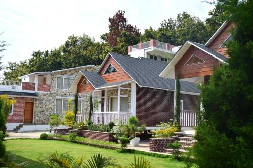 megha resort and villas dehradun where nature pampers you