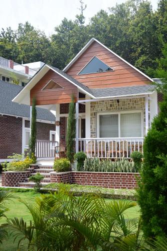 Megha Resort & Villas, Dehradun-Where Nature Pampers You,,4 star