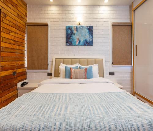 megha resort and villas dehradun where nature pampers you