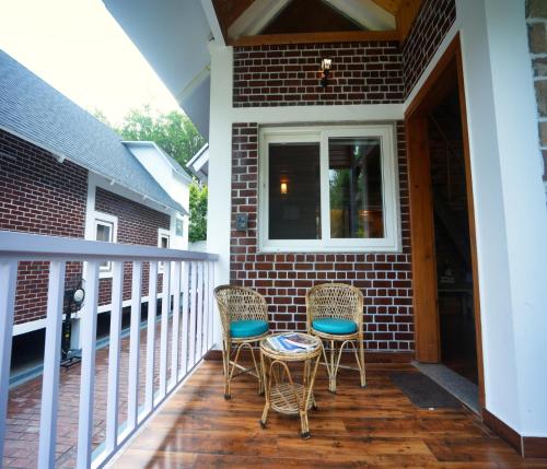 megha resort and villas dehradun where nature pampers you