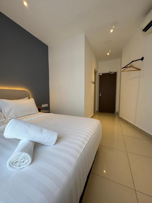 maca hotel by sky hive