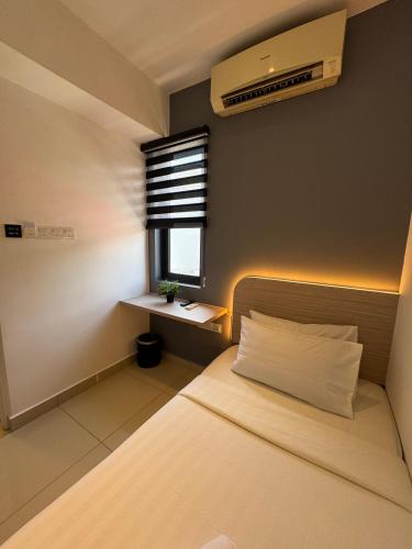 maca hotel by sky hive
