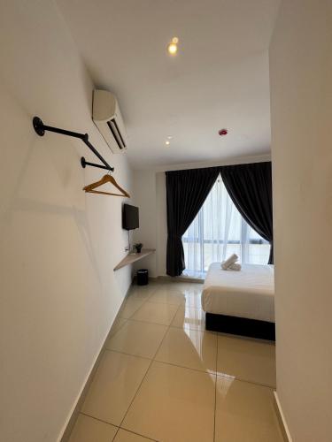 maca hotel by sky hive