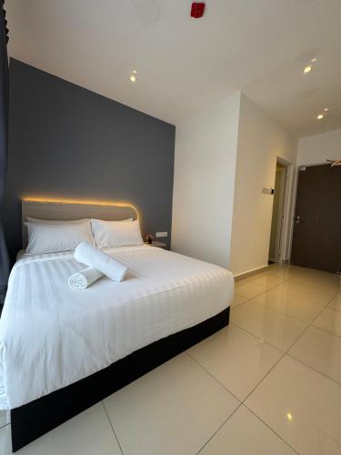 maca hotel by sky hive
