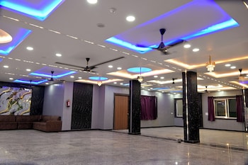Triveni Gest House,,2 star