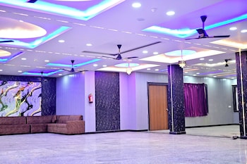 Triveni Gest House,,2 star