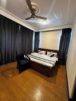 dilan residency villa 5 bedroom centrally heated